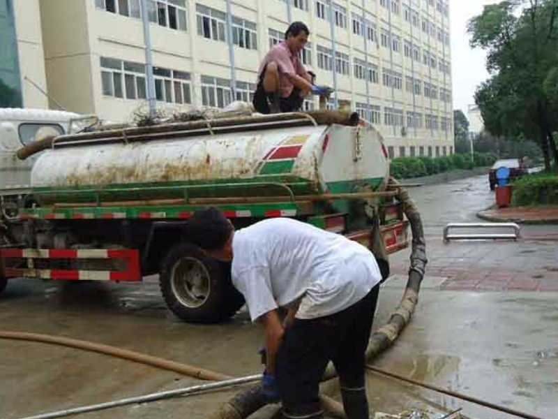 湖里区穆厝马桶管道疏通 水管漏水维修安装